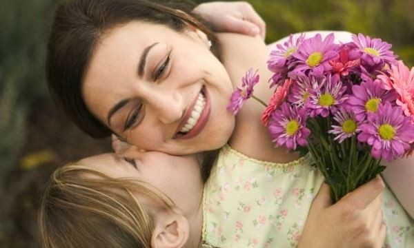 Протоієрей Роман :: Ніхто так щиро не обійме, як дитина