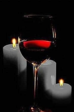 Коля Зая :: Бокал среди горящих свеч